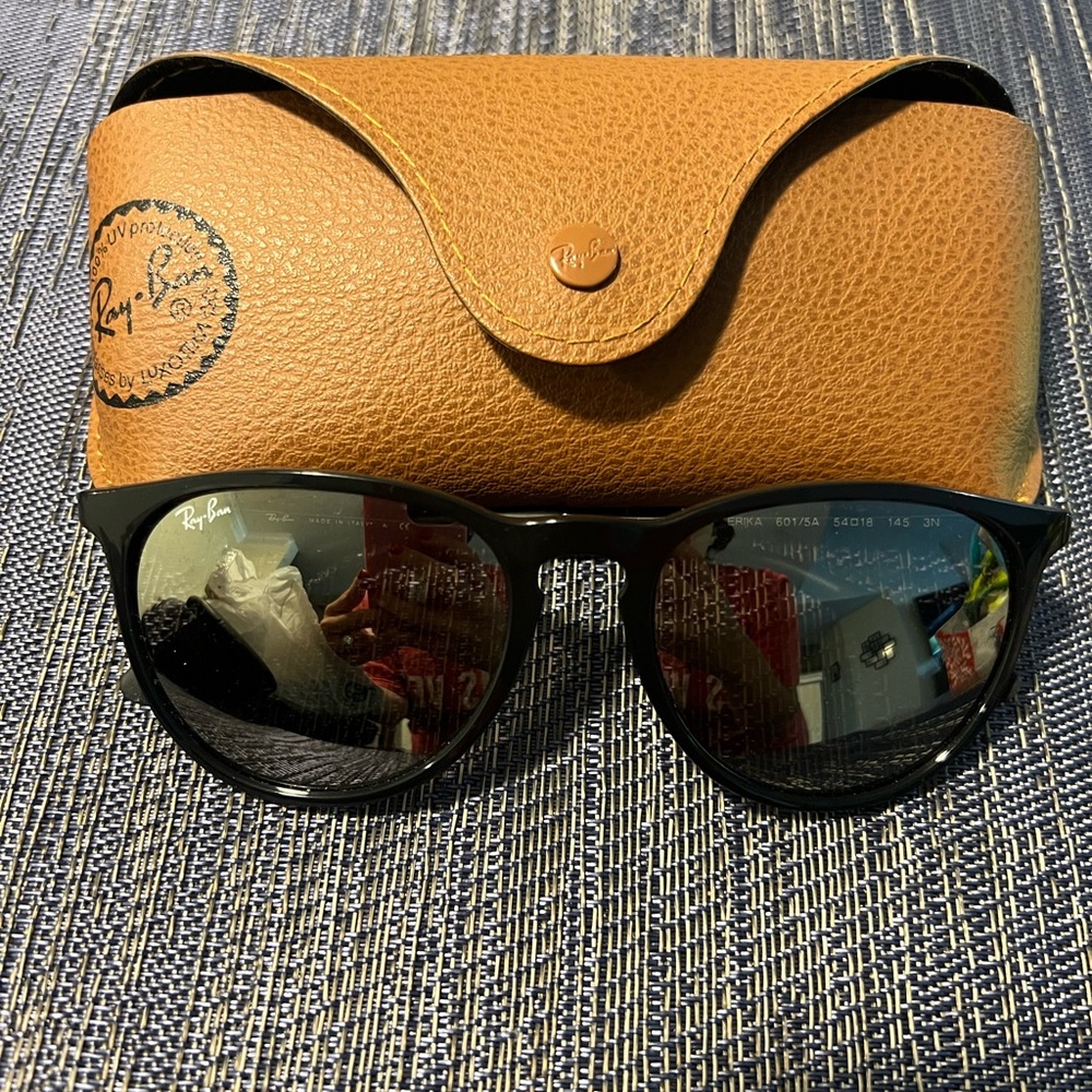 Ray-Ban Sunglasses ERIKA COLOR MIX